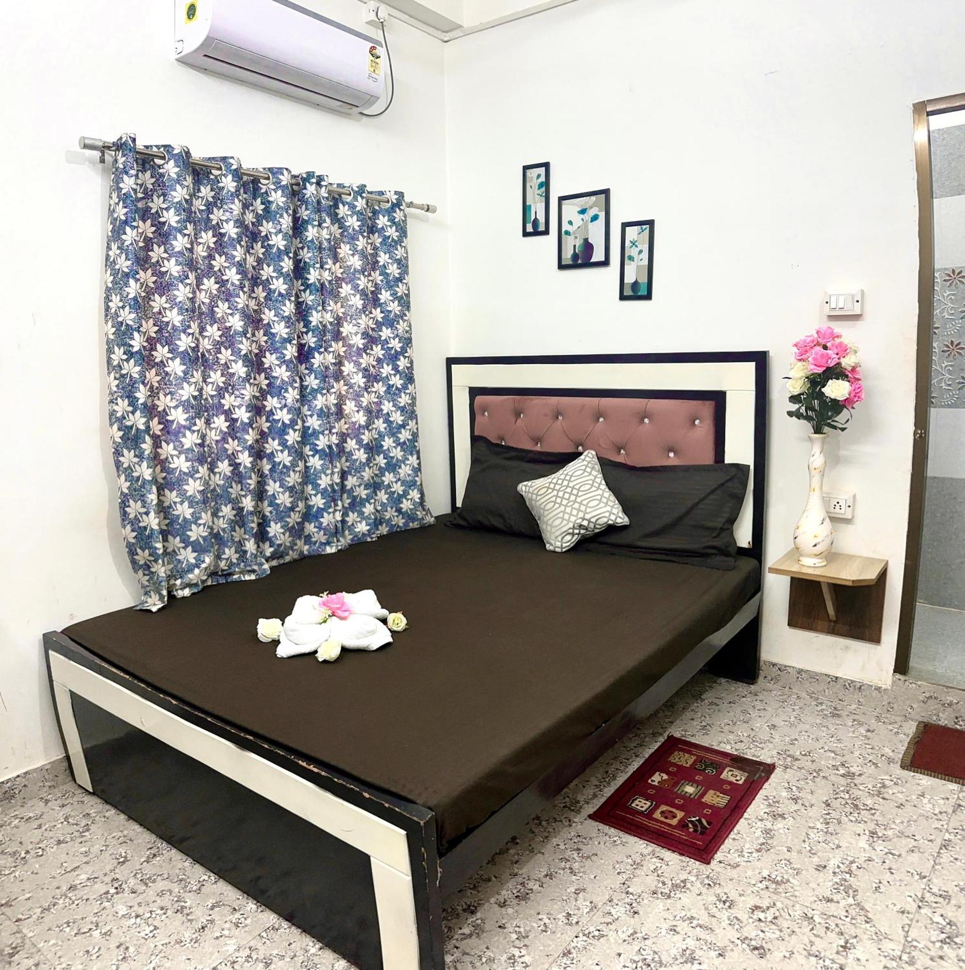 Shree K.B Guest House Варанаси Экстерьер фото