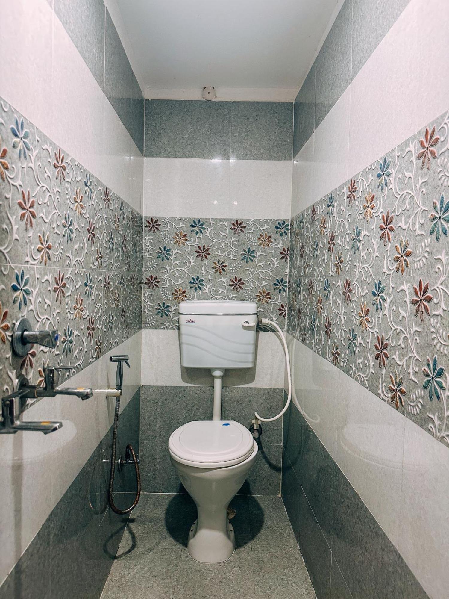 Shree K.B Guest House Варанаси Экстерьер фото