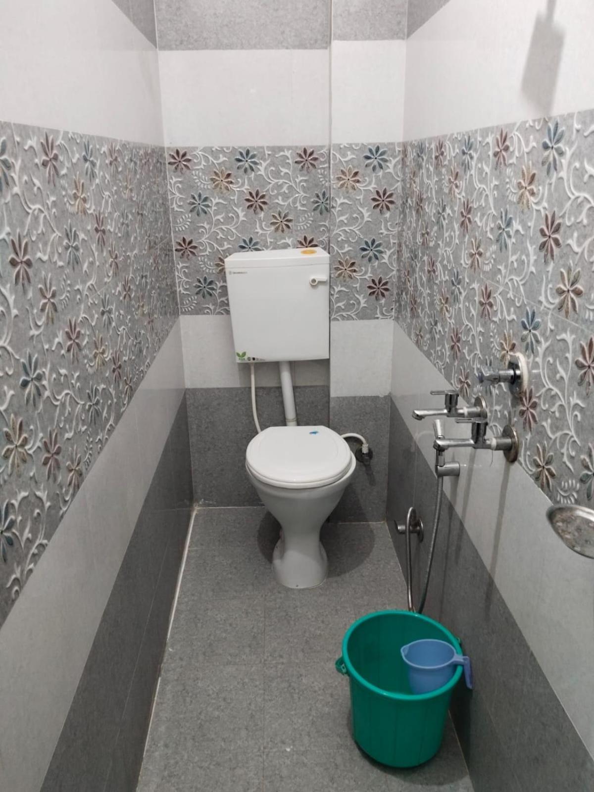 Shree K.B Guest House Варанаси Экстерьер фото
