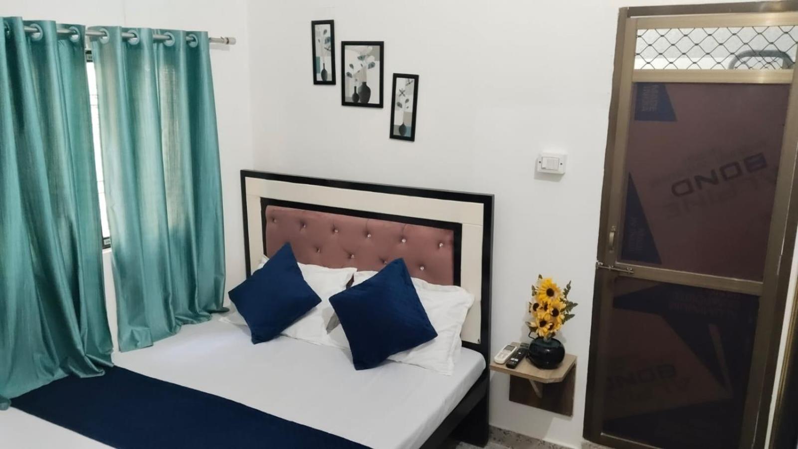 Shree K.B Guest House Варанаси Экстерьер фото